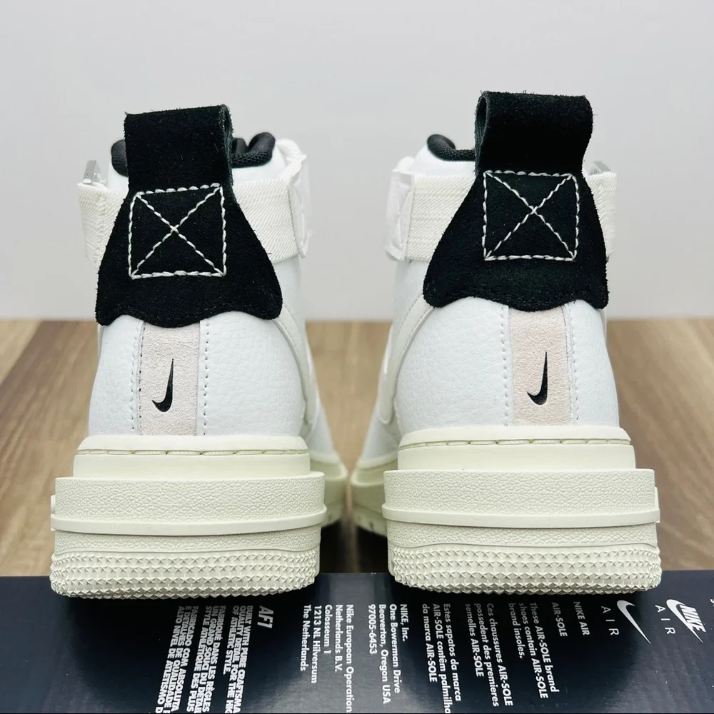 Nike Air Force 1 Hi UT 2.0 - Picture 6 of 7